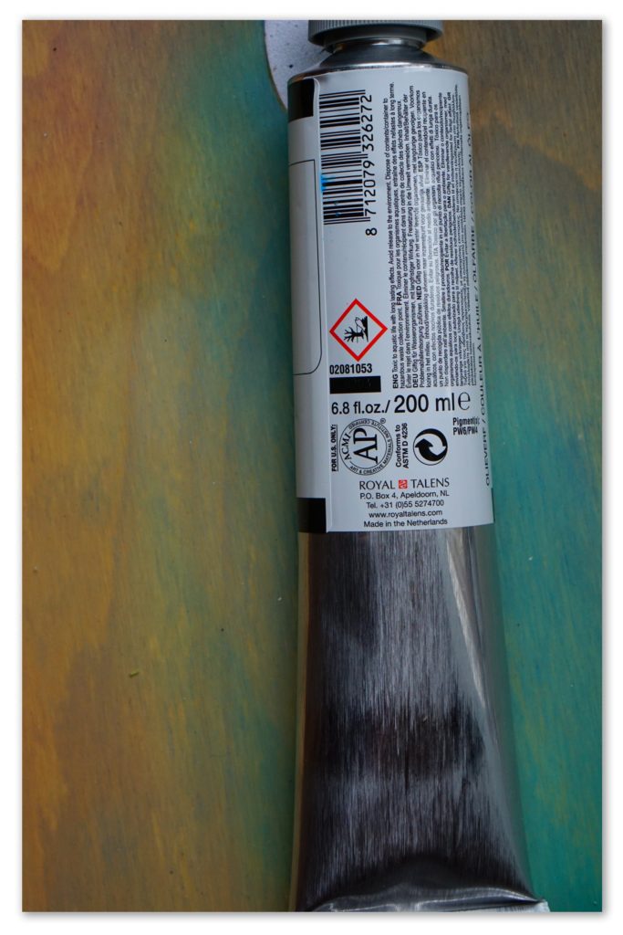 Image of the backside of a tube of Titanium White van Gogh oil paint